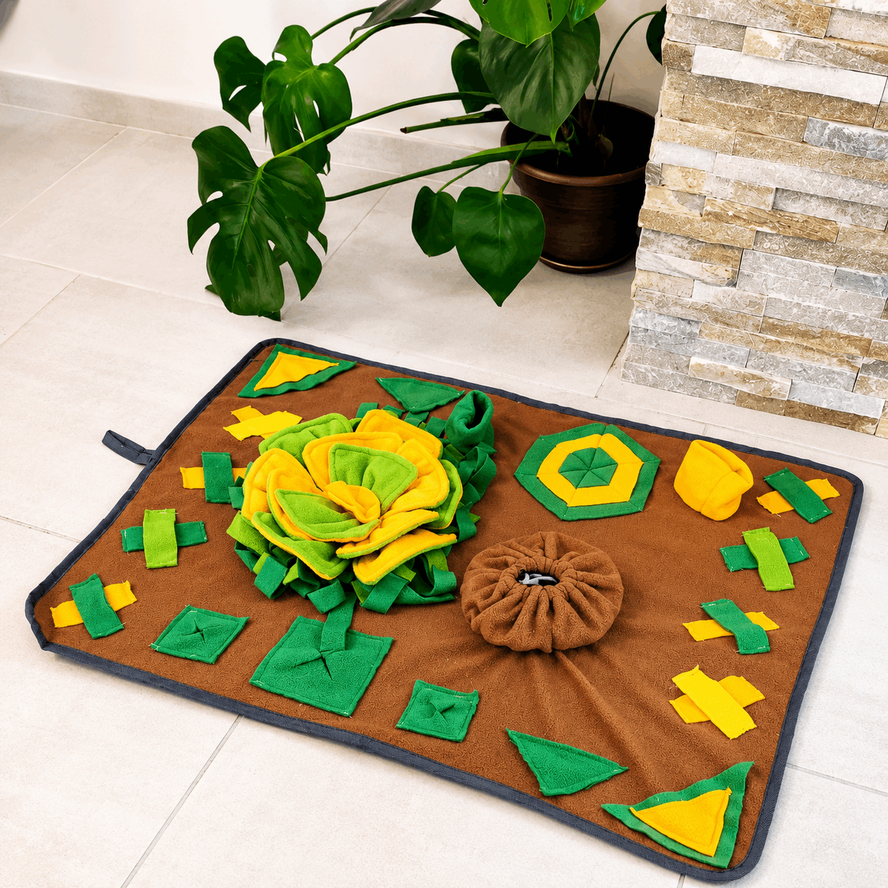 Tapis de fouille Veggie Garden Deluxe pour chien et chat – 88x50 cm - Boutique Aux Trois Pattes