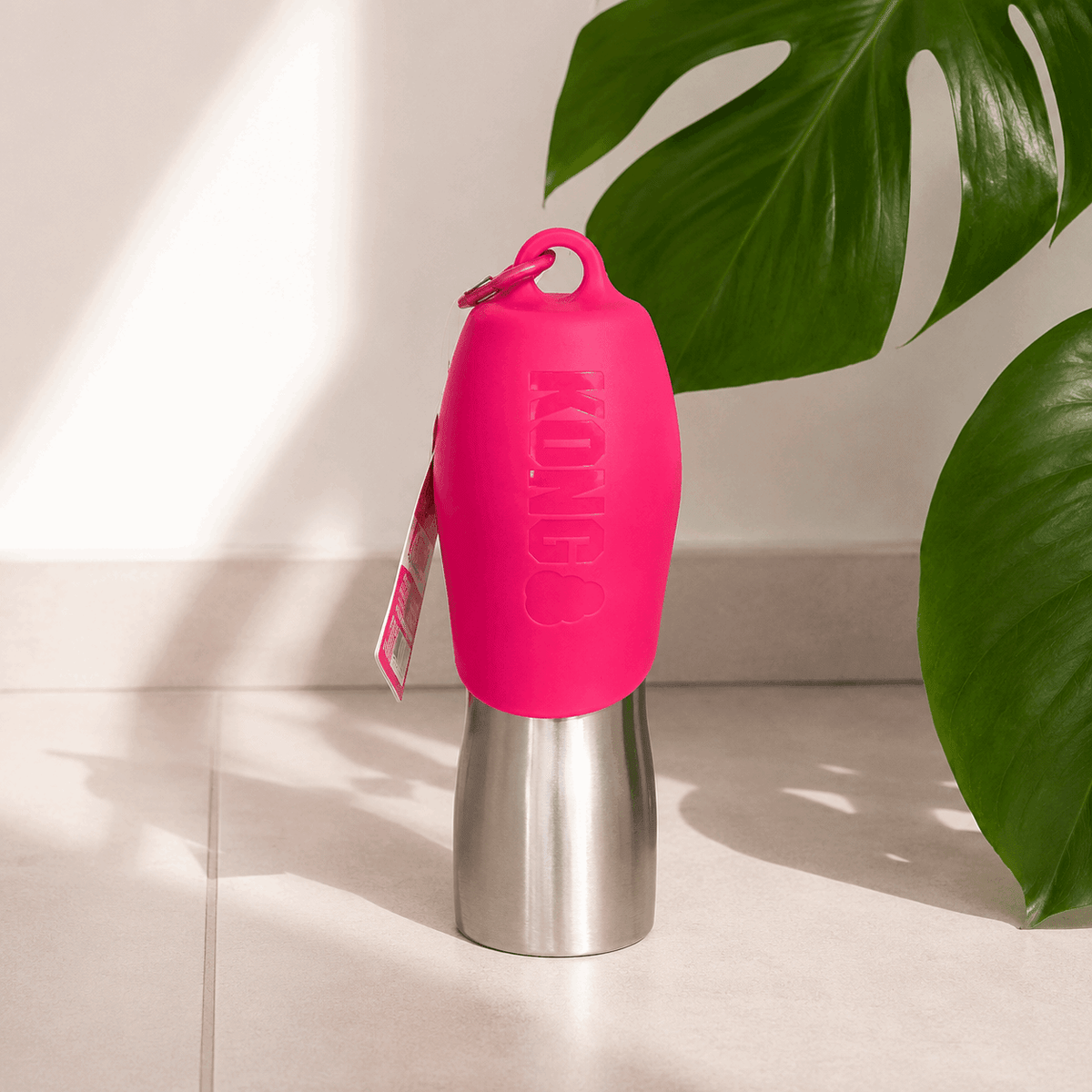 Gourde de voyage pour chiens et chats Rose KONG H2O™ – 740 ml - Boutique Aux Trois Pattes