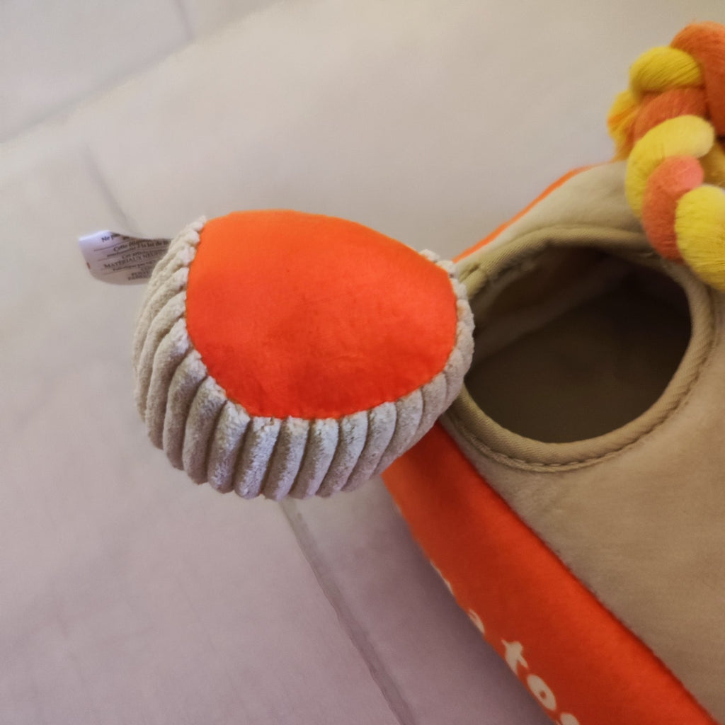 Jouet pour chien avec ouvertures pour cacher des friandises