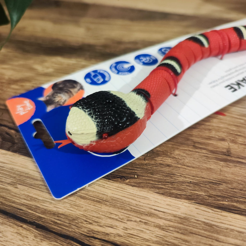 Serpent interactif rouge pour chat sensible au toucher