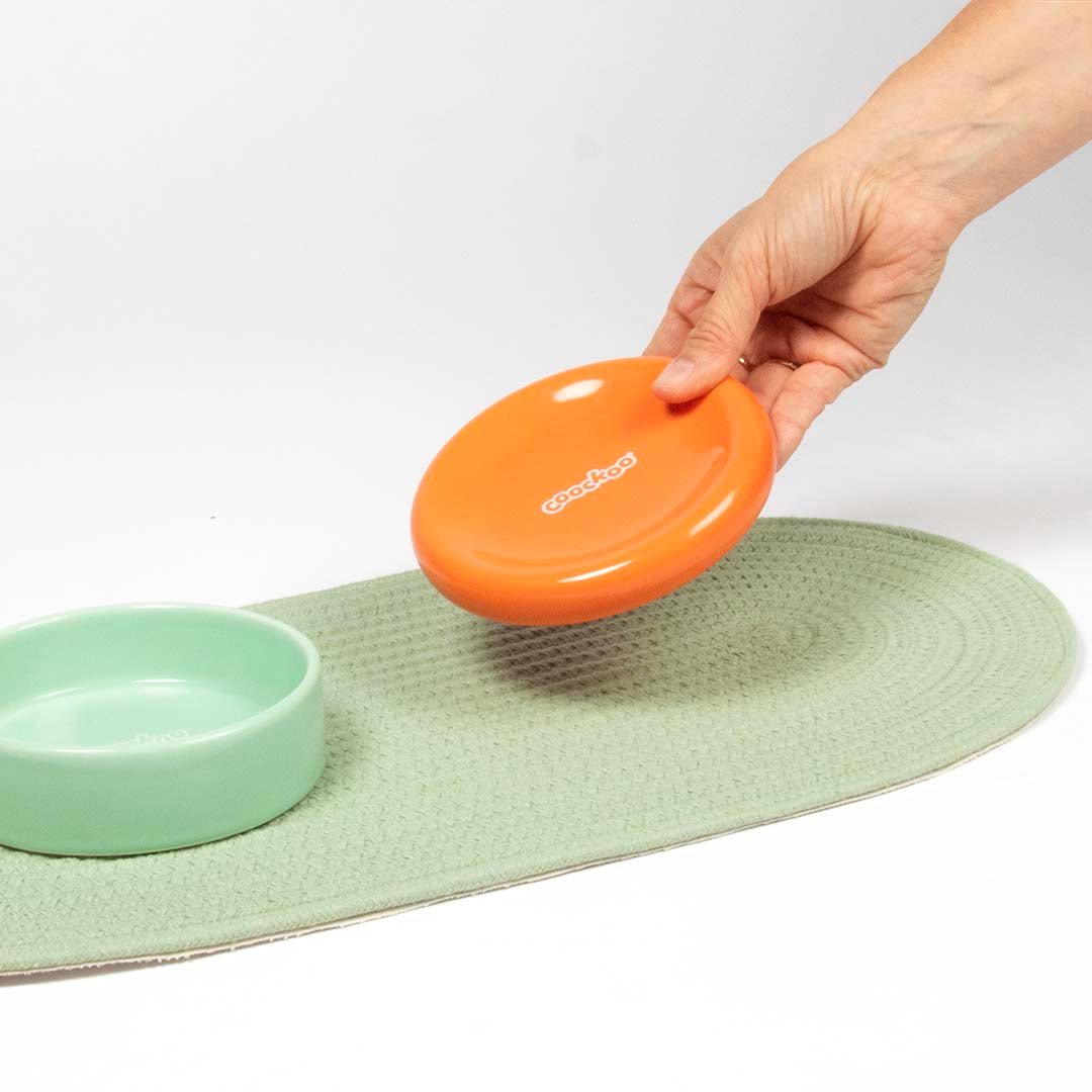 Tapis de gamelle absorbant pour chien et chat – Crumb Catcher Vert - Boutique Aux Trois Pattes